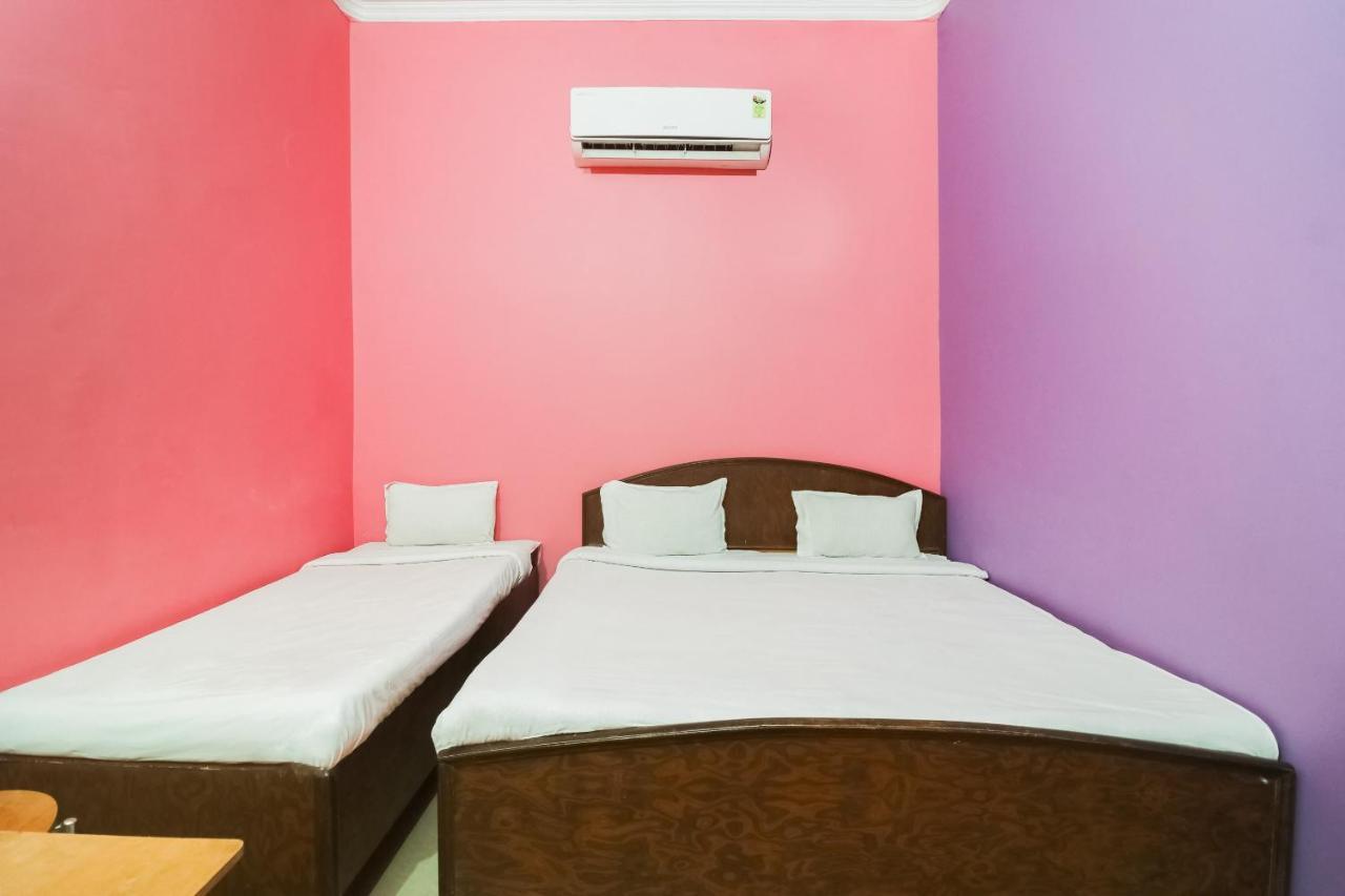 Spot On 61434 Sabri Barkat Hotel Roorkee Kültér fotó