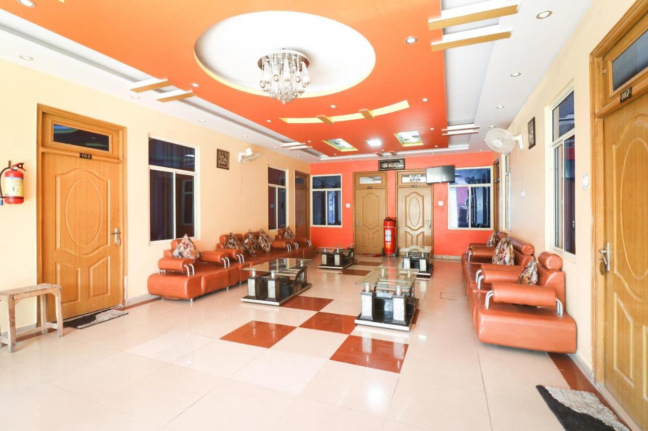Spot On 61434 Sabri Barkat Hotel Roorkee Kültér fotó