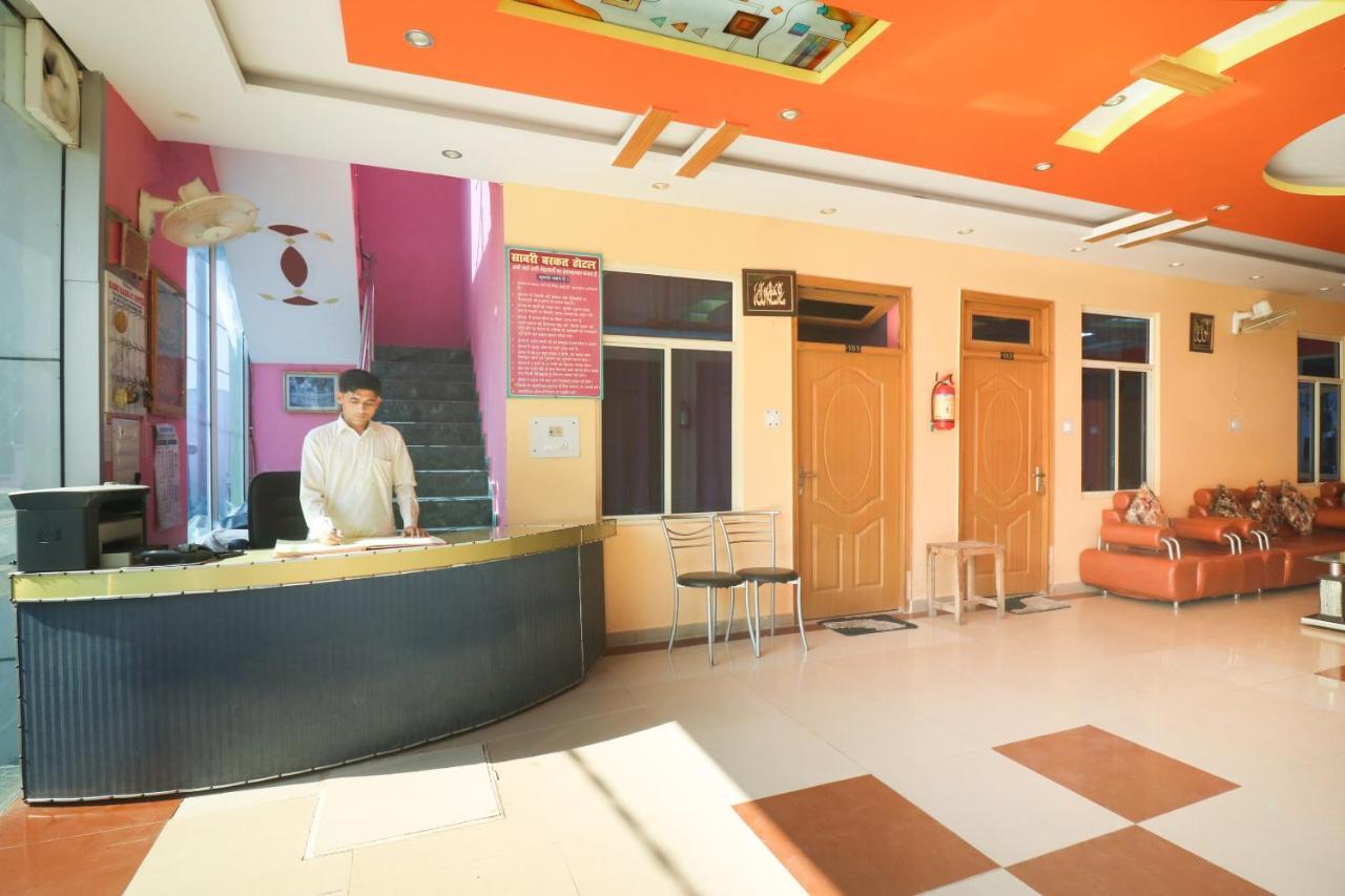 Spot On 61434 Sabri Barkat Hotel Roorkee Kültér fotó