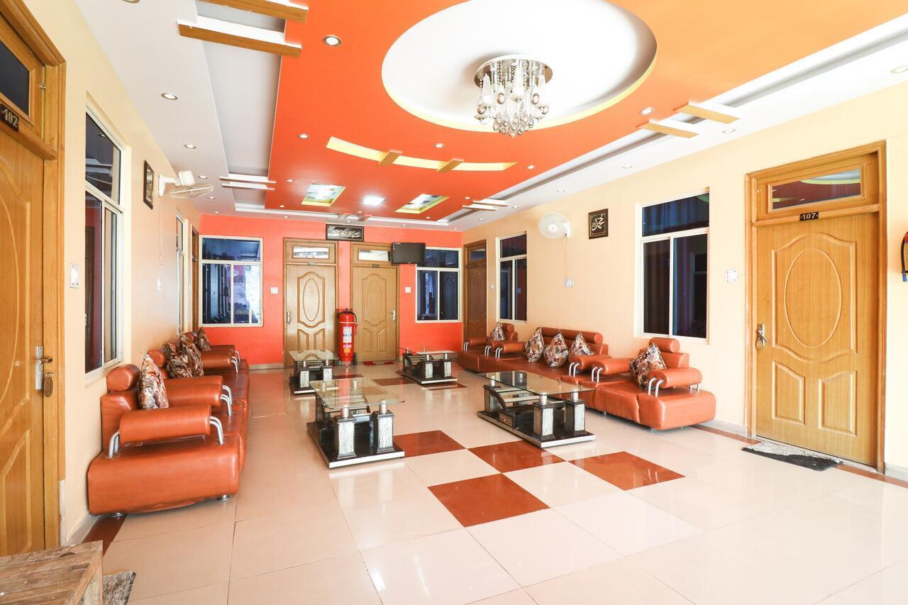 Spot On 61434 Sabri Barkat Hotel Roorkee Kültér fotó
