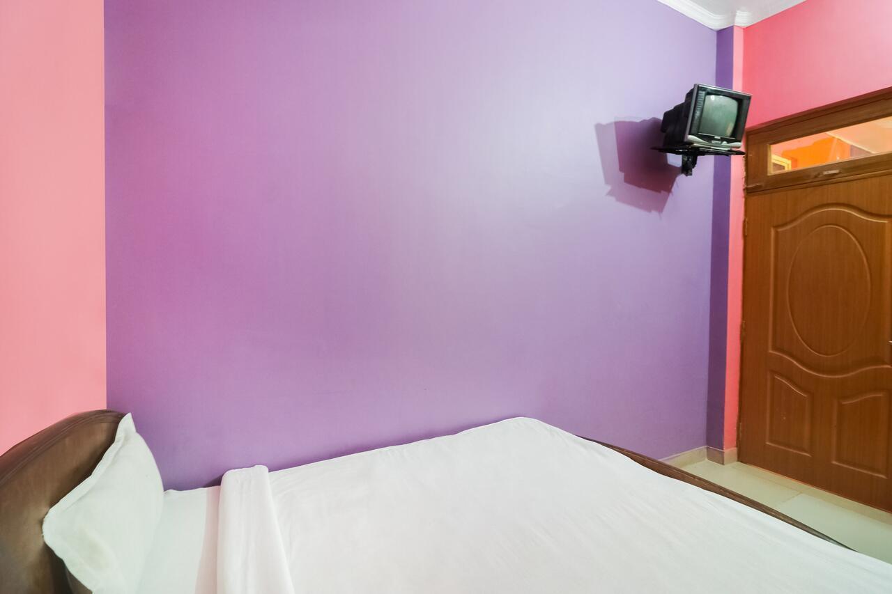 Spot On 61434 Sabri Barkat Hotel Roorkee Kültér fotó