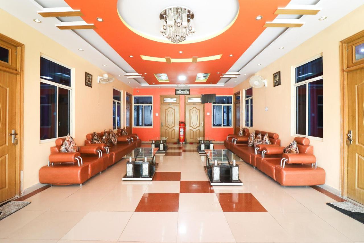 Spot On 61434 Sabri Barkat Hotel Roorkee Kültér fotó